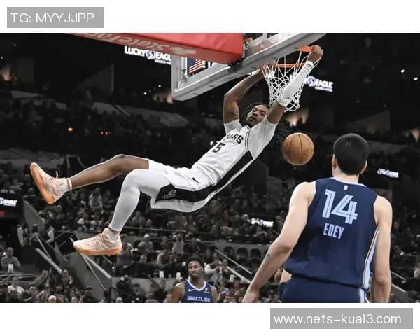 季后赛激战马刺对决灰熊谁能挺进下一轮争夺荣耀 季后赛激战马刺对决灰熊谁能挺进下一轮争夺荣耀